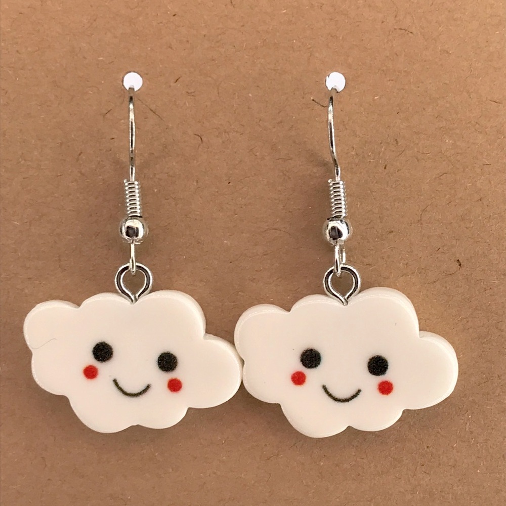 Adorable Cloud Earrings Fashion Jewelry - Picture 4 of 4